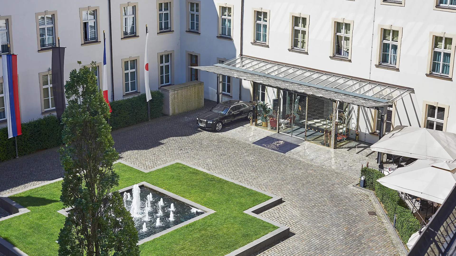 Living Hotel De Medici Dusseldorf 4*,